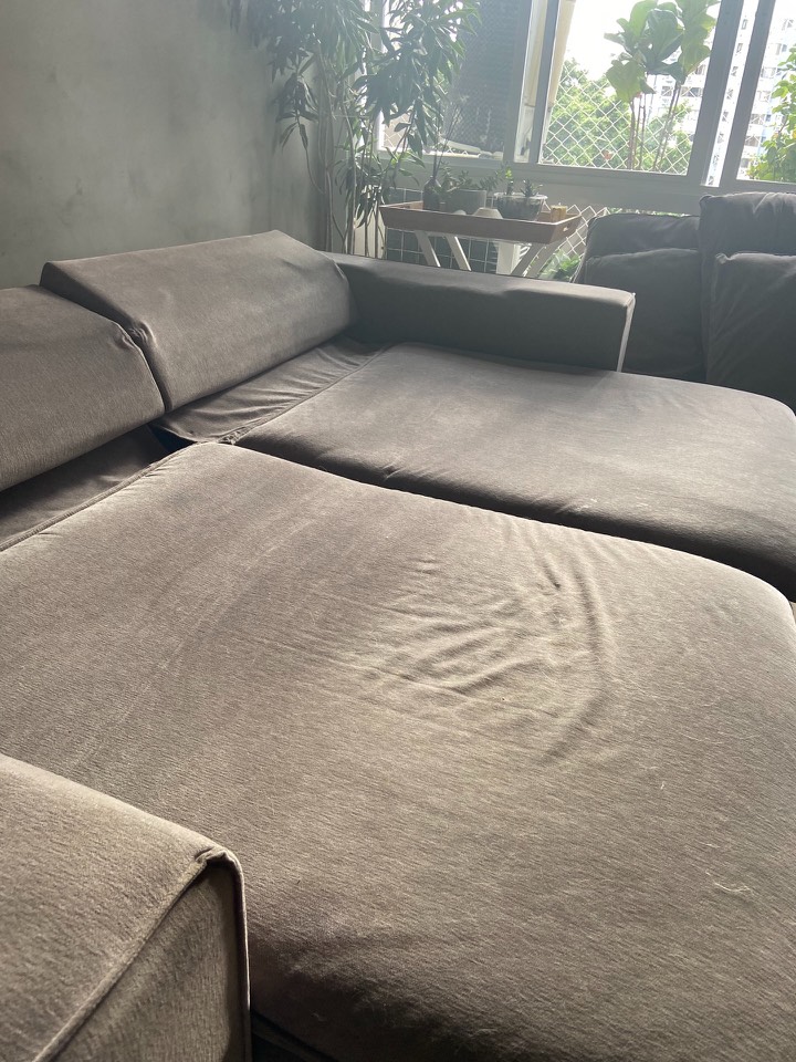 Sofá modular cinza higienizado, vídeo do feed da Soffã